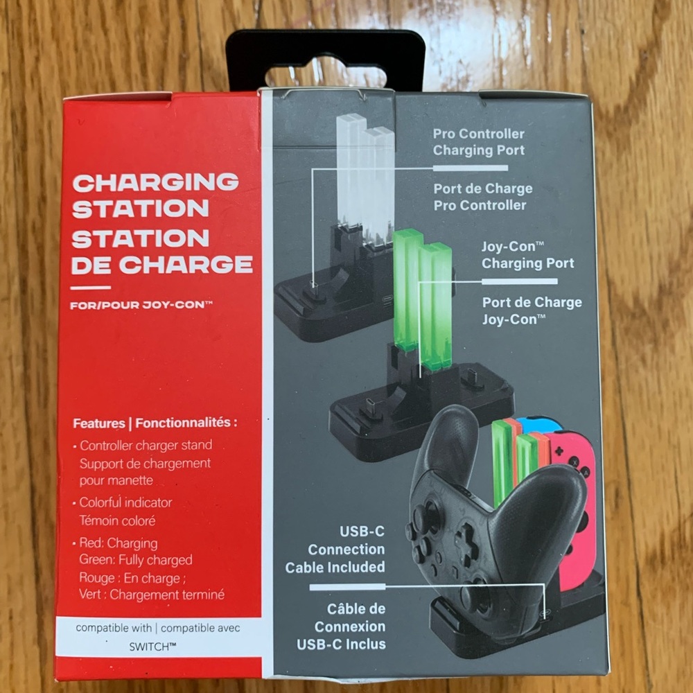 Brand new (still in-box) Nintendo charger station.